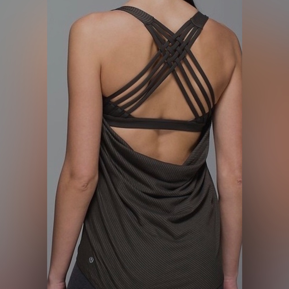 Lululemon tanks